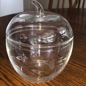 Princess House Heritage design,  Apple shaped cont